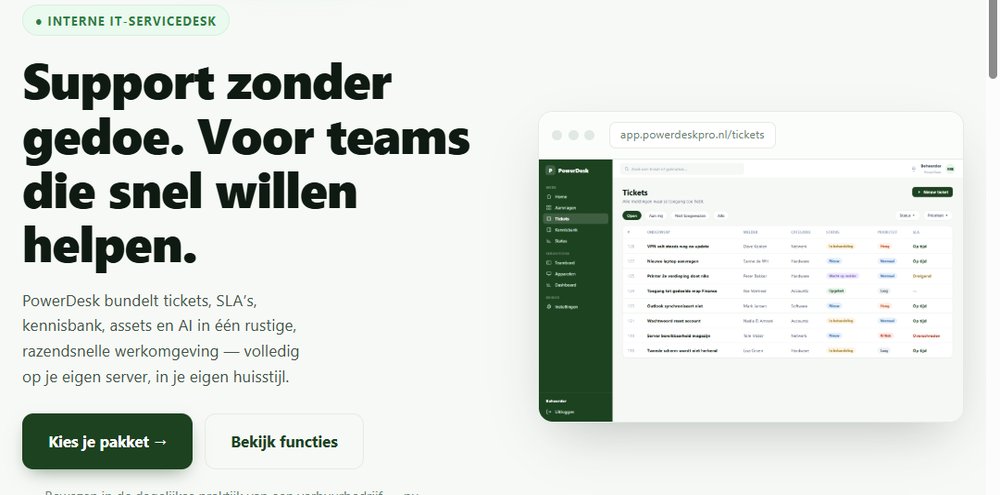 De website van PowerDesk Pro, de interne IT-servicedesk die Beeldsensatie bouwde, met een weergave van het ticketscherm.